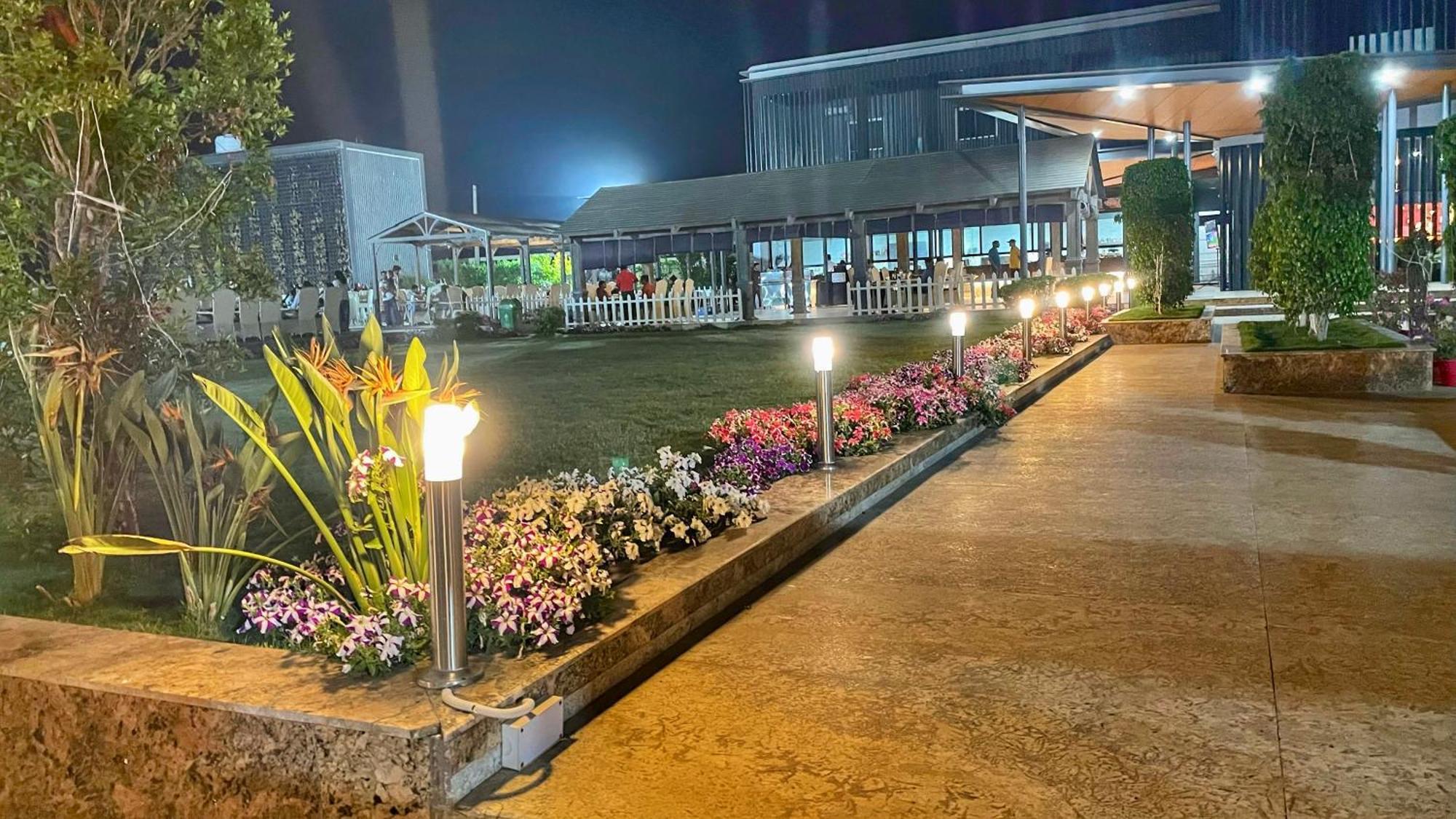 Kanke Resort Rātu Exteriér fotografie
